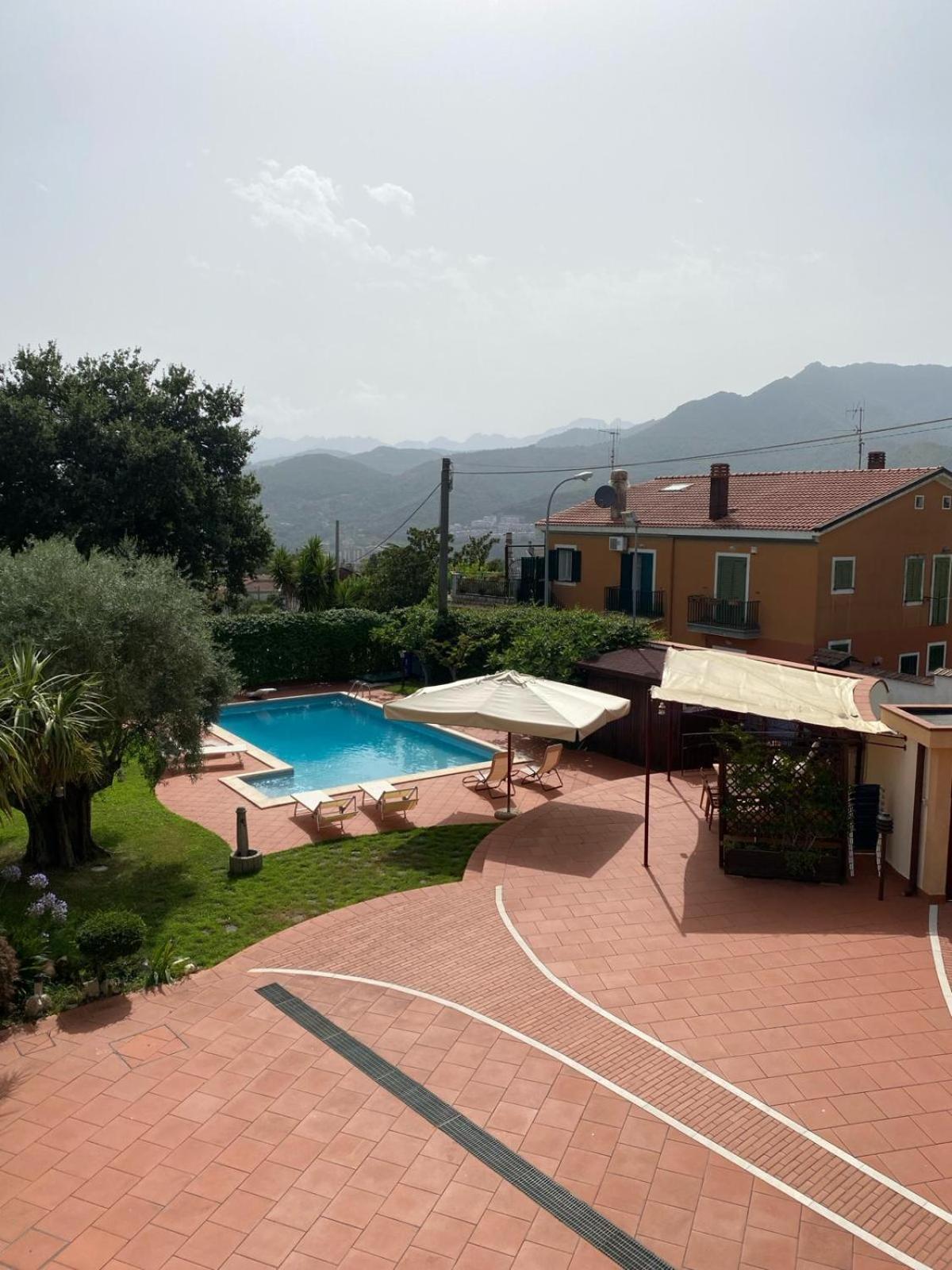 B&B La Rosa Salerno Exterior photo